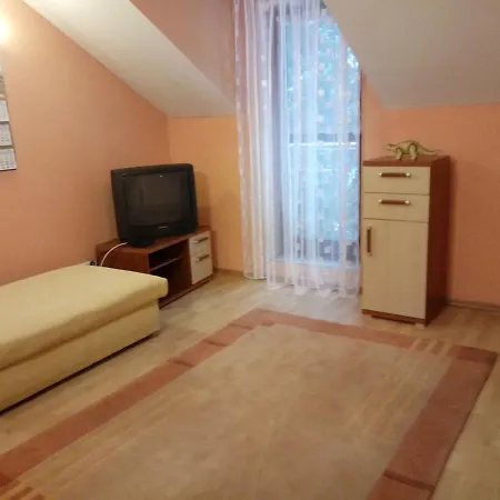 Apartment Apatament Lesny U Kazka *